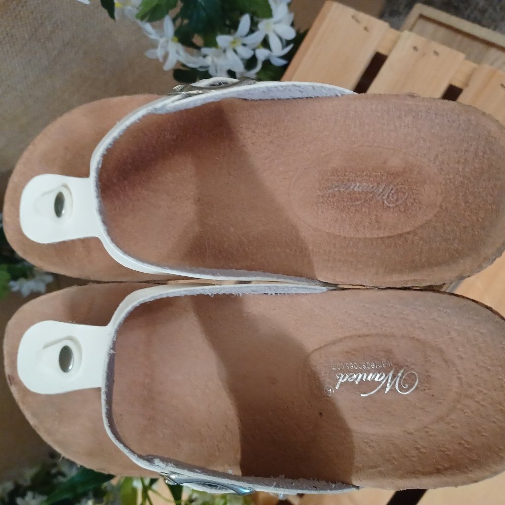 🌼Wanted Cork Wedge Thong Sandal🌼 - Picture 10 of 16
